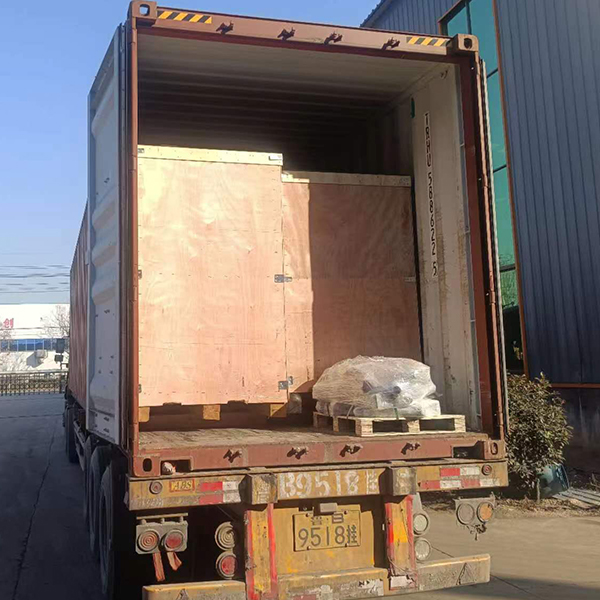 High Precison Universal Gap Bed Metal Turning Lathe Machine CS6266C  Loading Containers